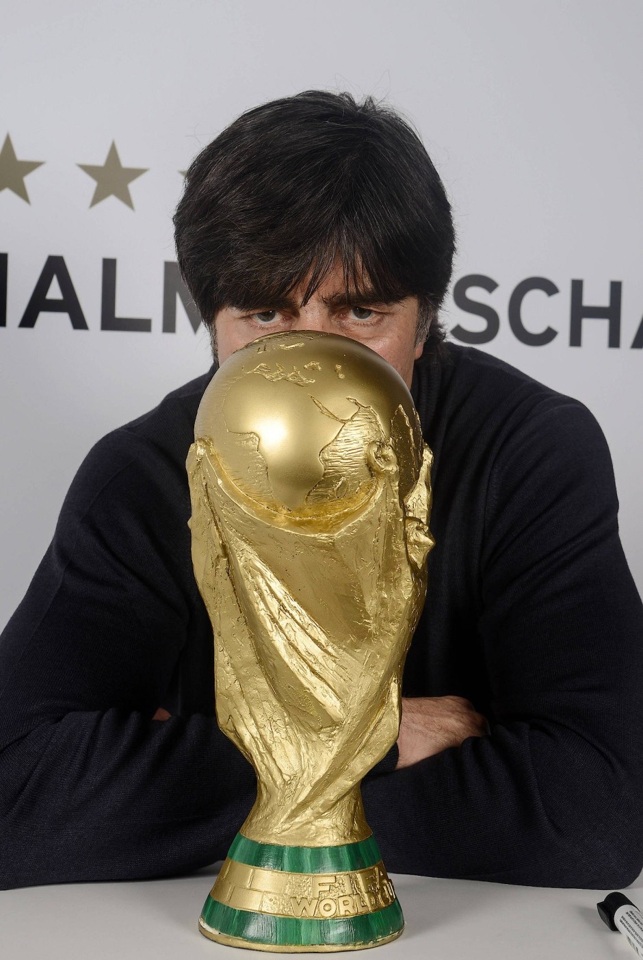 德国队翻盘马来西亚队，黄鸭组合统治全场