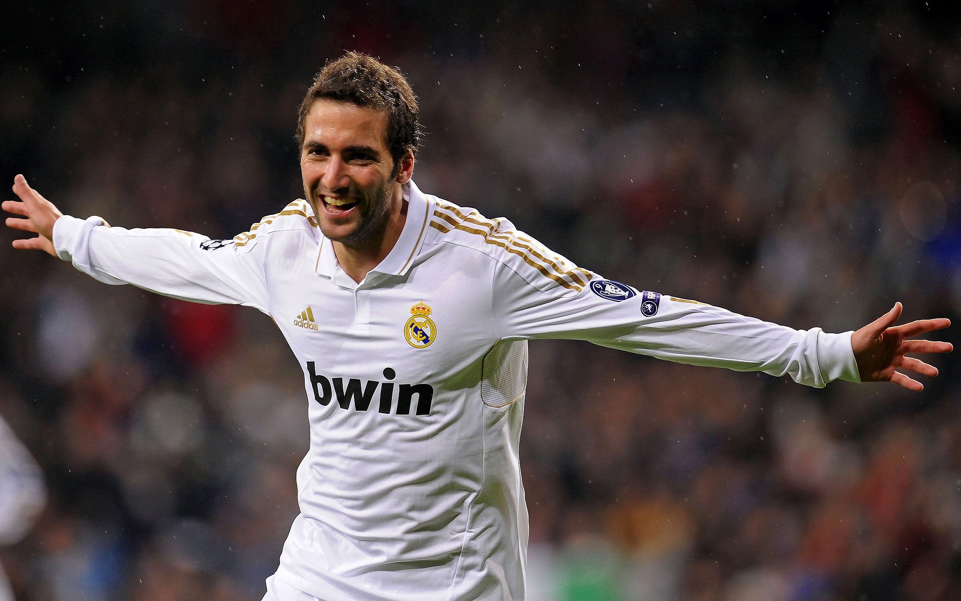 乔治的刀锋,当总决赛之夜成为意志的解剖台